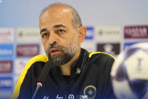 نویدکیا، سرمربی سپاهان: باید مضاعف تلاش کنیم تا باخت به الحسین را جبران کنیم
