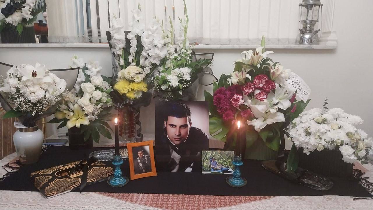 بابک پورمظاهری در استان البرز  با شلیک نیروهای سرکوبگر به قلبش به قتل رسید