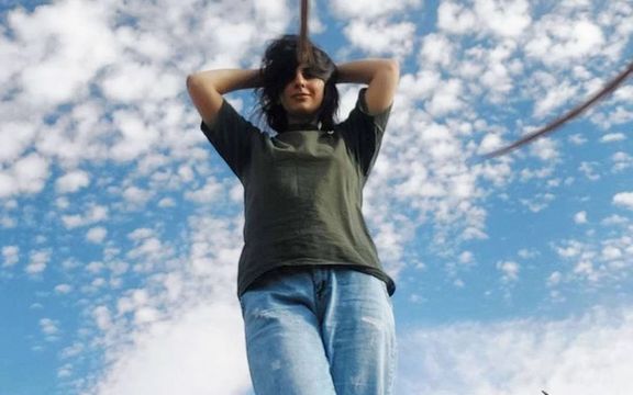 برادر سپیده رشنو از تایید حکم پنج سال حبس تعلیقی برای این زن معترض به حجاب اجباری خبر داد