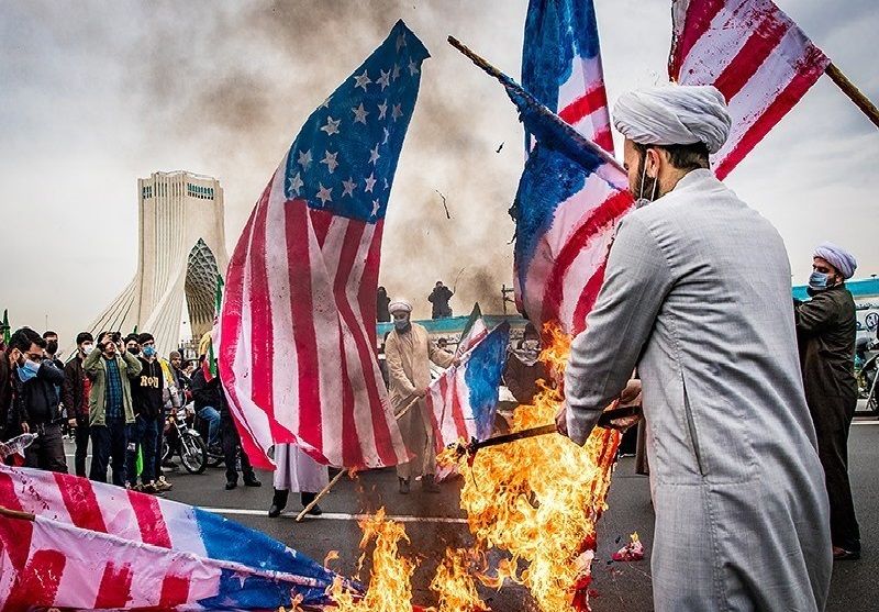 دشمنی خامنه‌ای با آمریکا؛ سیاست ثابت با بهانه‌های متفاوت