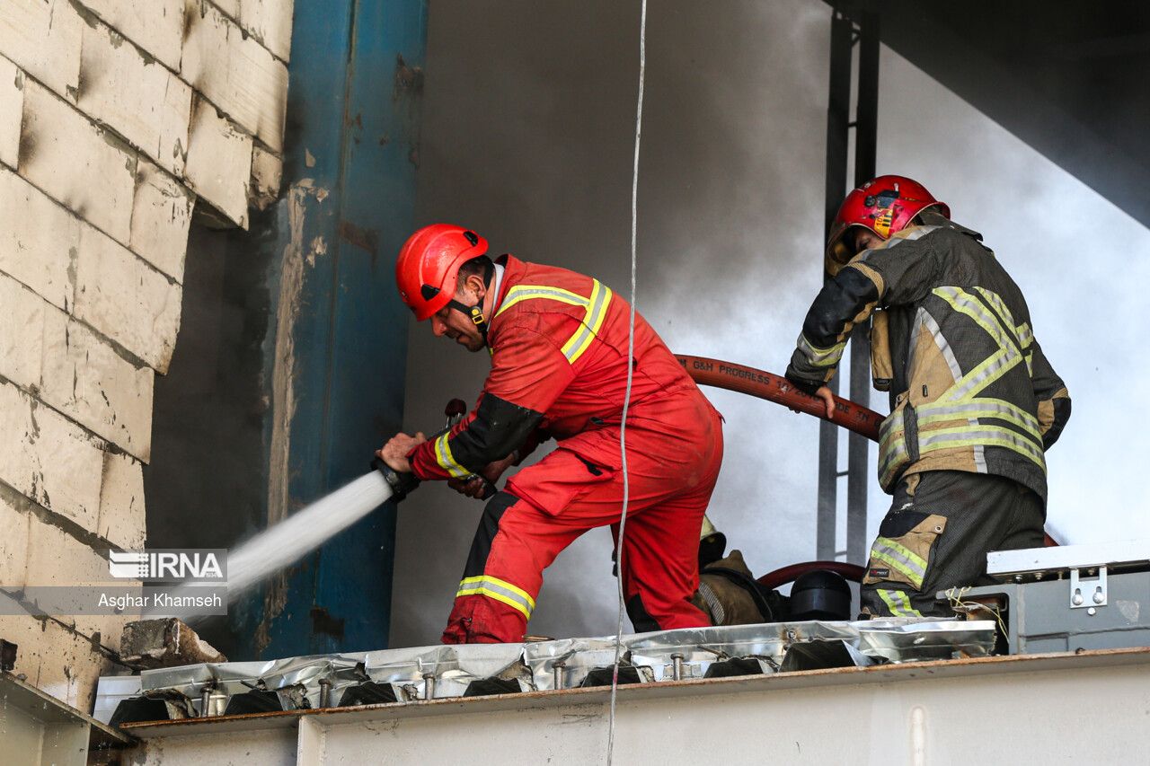 Major Fire, Explosion At Tehran Cosmetics Factory Leaves 53 Injured