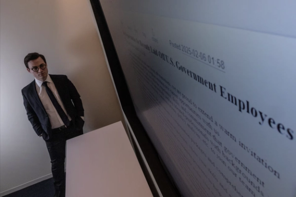 افشای شبکه مخفی چین برای جذب کارمندان اخراجشده دولت آمریکا