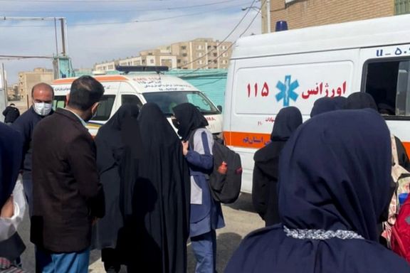 رییس دانشگاه علوم پزشکی قم: با کیسه فریزر از بازدم دانشآموزان مسموم نمونهبرداری کنید