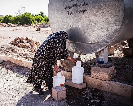 مركز بحثي: أزمة المياه تحولت إلى قضية سياسية وأمنية خطيرة في إيران