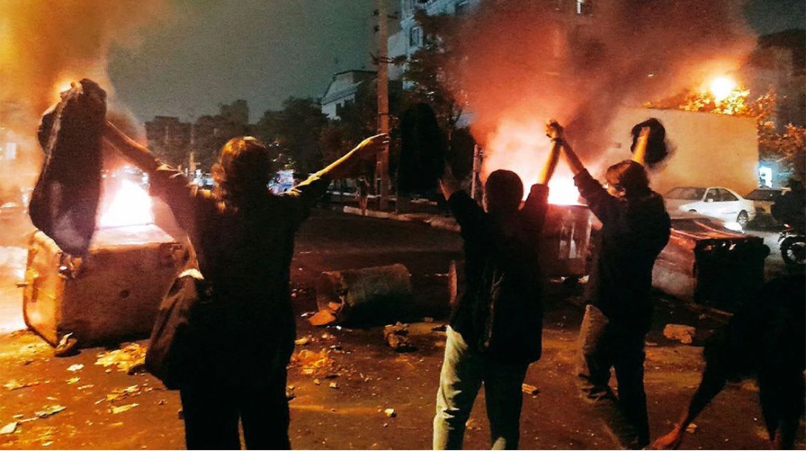 موجة دعم عالمية لاحتجاجات إيران.. وواشنطن تؤكد على تعزيز وسائل الاتصال للإيرانيين