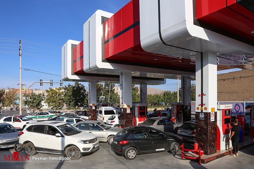 Gasoline Shortage Forms Long Queues In Southern Iran