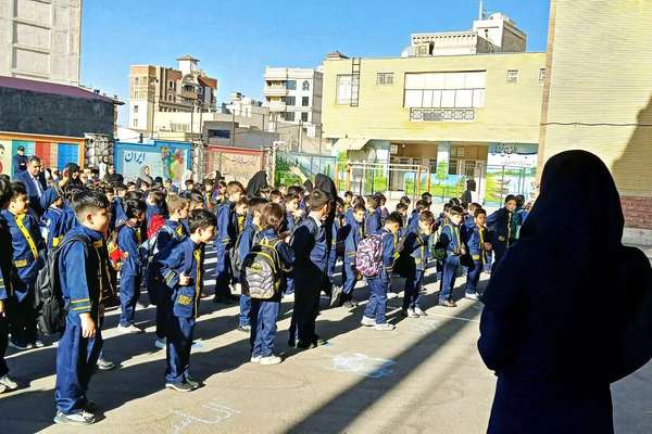 آمادگی روانی خانواده برای بازگشت به مدرسه؛ نگاهی روانشناختی در سایه بحران