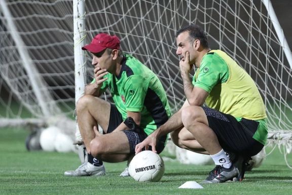 پس از جدایی گلمحمدی؛ جلال حسینی در تمرینات پرسپولیس حاضر نمیشود