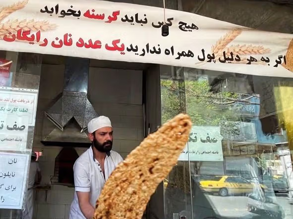 شهروندان از جهش قیمت نان و بی‌ثباتی در نرخ‌ها می‌گویند