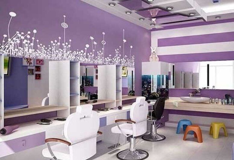 احضار و بازداشت آرایشگران زن برای اعمال ممنوعیت کاشت ناخن، اپیلاسیون و «تتوی نقاط محرمه»