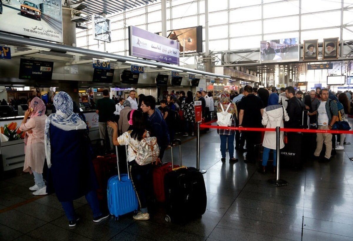 شهروندان می‌گویند مهاجرت برایشان نه یک «انتخاب» که از سر «اجبار» است