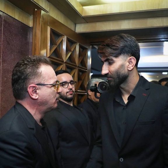 روزنامه جوان: حق با پرسپولیس بود، ارتباط زنوزی با مسئولان کشور به نفع بیرانوند شد