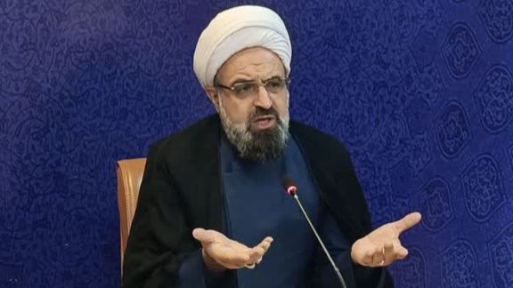 دبیر ستاد امر به معروف: زنان بازداشتشده به خاطر حجاب را تحویل ما دهید تا کار فرهنگی کنیم