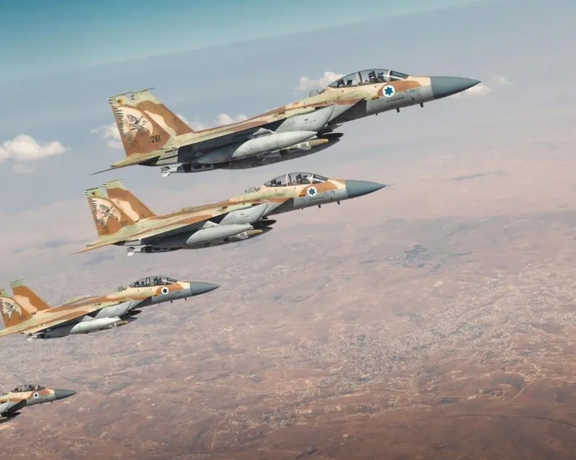 مقام نظامی سابق اسرائیل: ماجرای ایران تمام نشده، باید به رهبری آن حمله کنیم