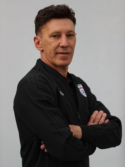 مارکار آقاجانیان سرمربی آرتساخ در لیگ یک ارمنستان شد