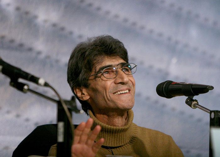 In death, legendary Iranian director who spurned censorship 'found freedom'