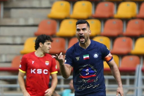 فولاد ۱-۱ گلگهر؛ خروج کامل فولاد از کورس قهرمانی در لیگ برتر