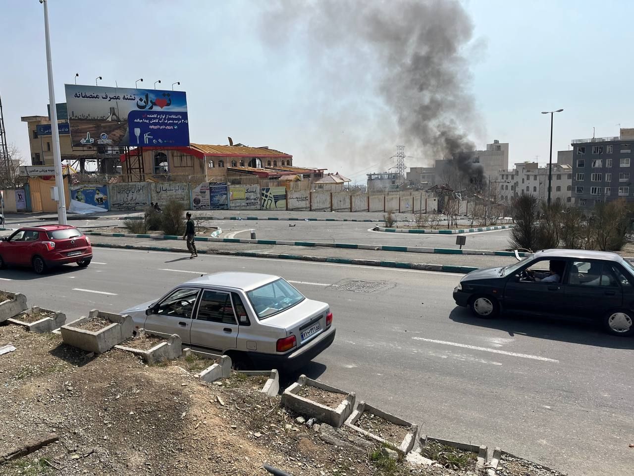 مخاطبان ایران‌اینترنشنال علیه سانسور جنگ در جمهوری اسلامی: بمباران‌ها ادامه دارد