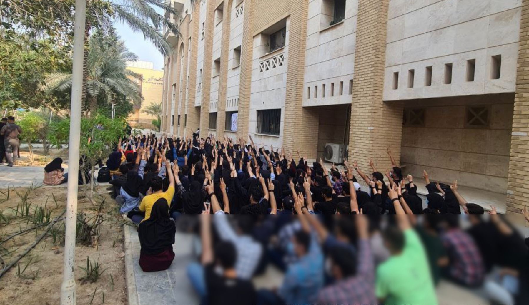 Students Keep Boycotting Classes Amid Iran’s Mounting Crackdown 