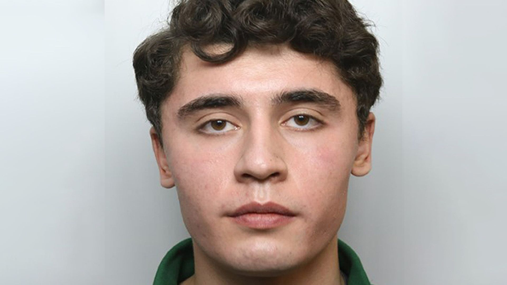 لندن تلاحق شخصا ساعد جاسوسا لإيران على الهروب من السجن