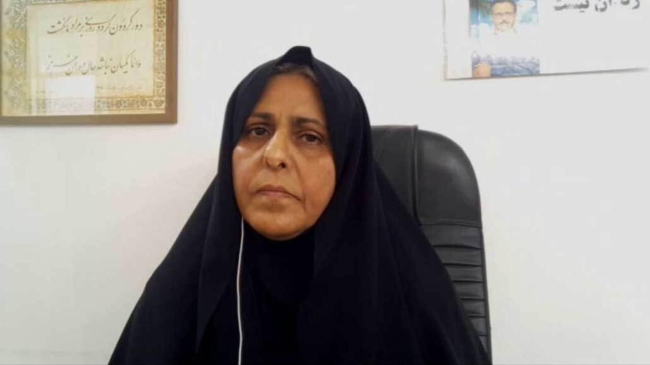 وکیل و خانواده فاطمه سپهری در مورد وخامت حال این زندانی سیاسی هشدار دادند