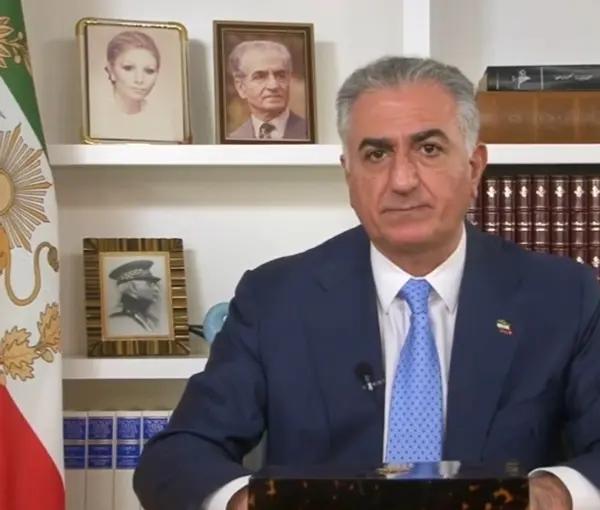 بعد انتقادات لاستبعاده المعارضة.. 12 منظمة سياسية تدعم خطاب نجل الشاه تجاه النظام الإيراني