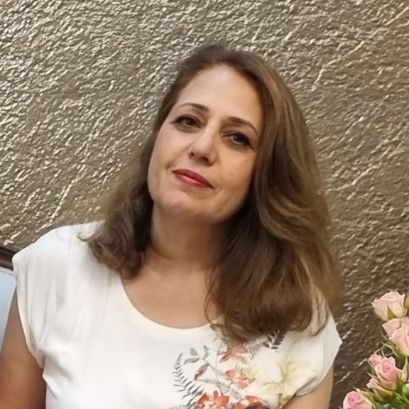 وضعیت جسمی ناهید بهروزی، زندانی ۶۲ ساله بهائی وخیم و از رسیدگی پزشکی محروم است