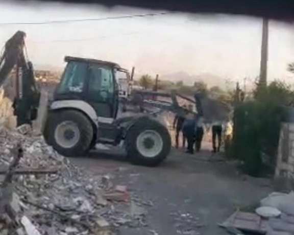 Ruins of the last remaining Sunni prayer hall in Bam, Kerman province, according to Haalvsh
