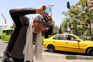 تعطیلی مراکز دولتی ایران به دلیل گرما و کمبود برق