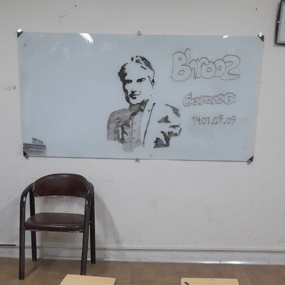 اعتصام طلاب كردستان لدعم أستاذهم المحتجز.. ومواصلة اعتقال مزدوجي الجنسية