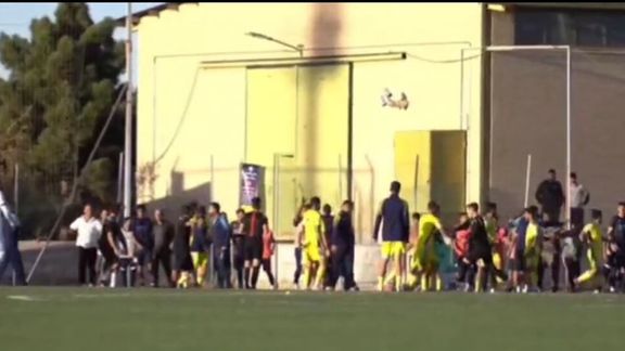 چاقوکشی در بازی گلگهر-فجرسپاسی؛ هفت بازیکن و یک مربی تا اطلاع ثانوی محروم شدند