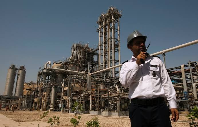 How Iran’s Refineries Became Unprofitable And Unhealthy