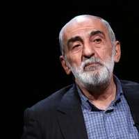 مدیرمسئول کیهان حمله به کابلهای فیبر نوری خلیج فارس را «حق مسلم» جمهوری اسلامی خواند