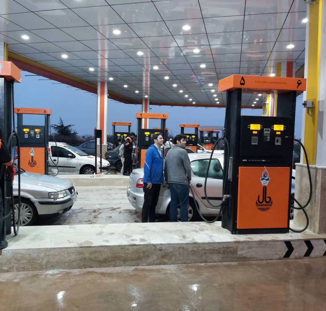 Only Half Of Iran's Gas Stations Back To Normal Five Days After Disruption