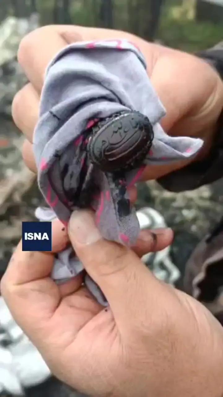 لعبة خامنئي السياسية بـ "الخواتم".. من قاسم سليماني إلى إبراهيم رئيسي