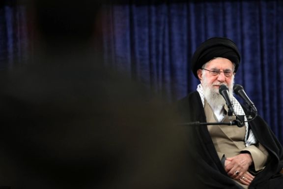 اولین اشاره بعد از آغاز به کار مجدد ترامپ در ۲۲ اسفند ۱۴۰۳: «رئیسجمهور آمریکا(ترامپ) میگوید ما آماده هستیم با ایران مذاکره کنیم و به مذاکره دعوت میکند…..ما چند سال نشستیم مذاکره کردیم، همین شخص (ترامپ)، مذاکره تمامشده کاملشده امضا شده را از میز بیرون انداخت و پاره کرد؛ با این آدم چه جور میشود مذاکره کرد؟»