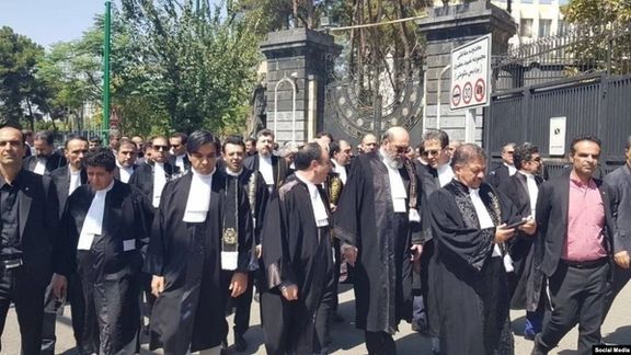 A protest by Iranian lawyers
