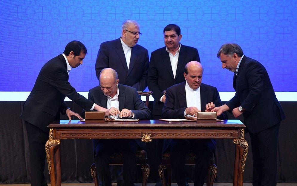 ایران توسعه میادین نفتی خود را به شرکت‌های بی‌تجربه داخلی سپرد