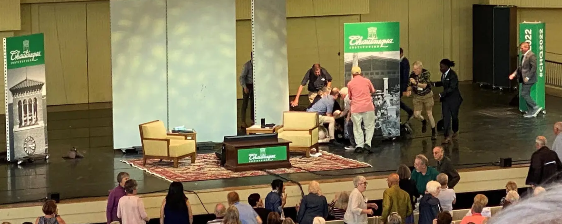 دادستانی نیویورک: دادگاه ضارب سلمان رشدی احتمالا اوایل ۲۰۲۴ برگزار می‌شود