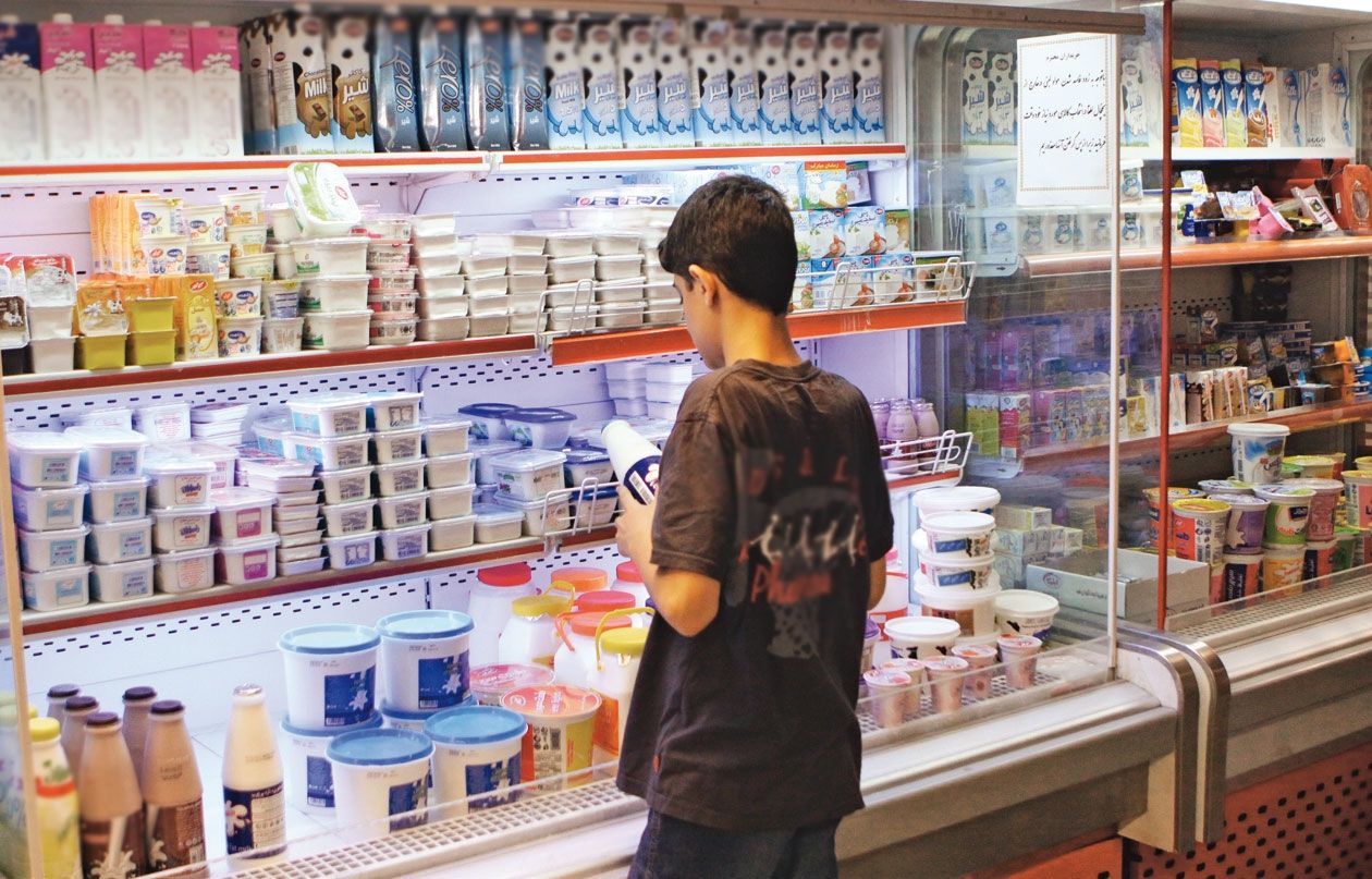 سرانه مصرف لبنیات در ایران ۵۶ درصد از میانگین جهانی کم‌تر است