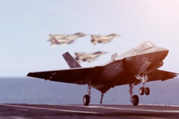 4 خطط أميركية للهجوم على المنشآت النووية الإيرانية وخامنئي نفسه