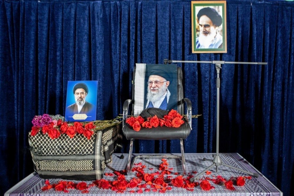 غیبت مجتبی به بقای جمهوری اسلامی کمک خواهد کرد؟