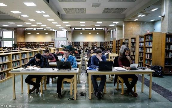 وزیر علوم: دوره لیسانس در ایران باید سه ساله شود