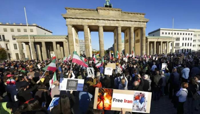 جمهوری اسلامی آزار و اذیت شهروندان ایرانی در آلمان را افزایش داده است
