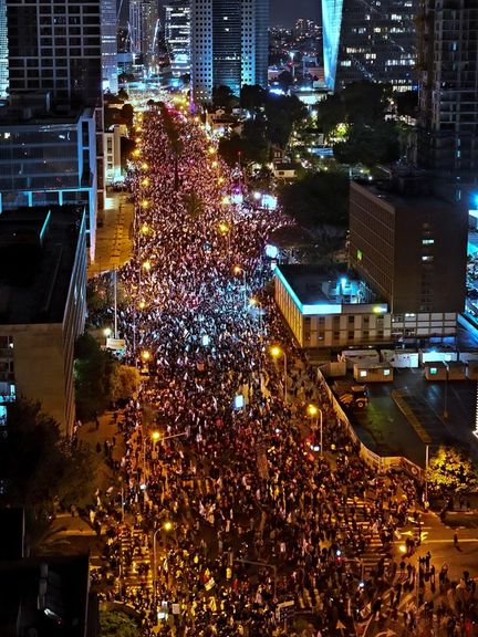 تظاهرات دهها هزار اسرائیلی برای پنجمین هفته متوالی علیه اصلاحات قضایی