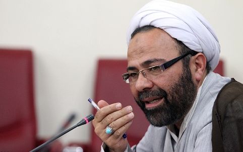 مدیرکل اوقاف اصفهان: وقتی زائر در امامزادهها کم است مصرف برق و گاز کم شود