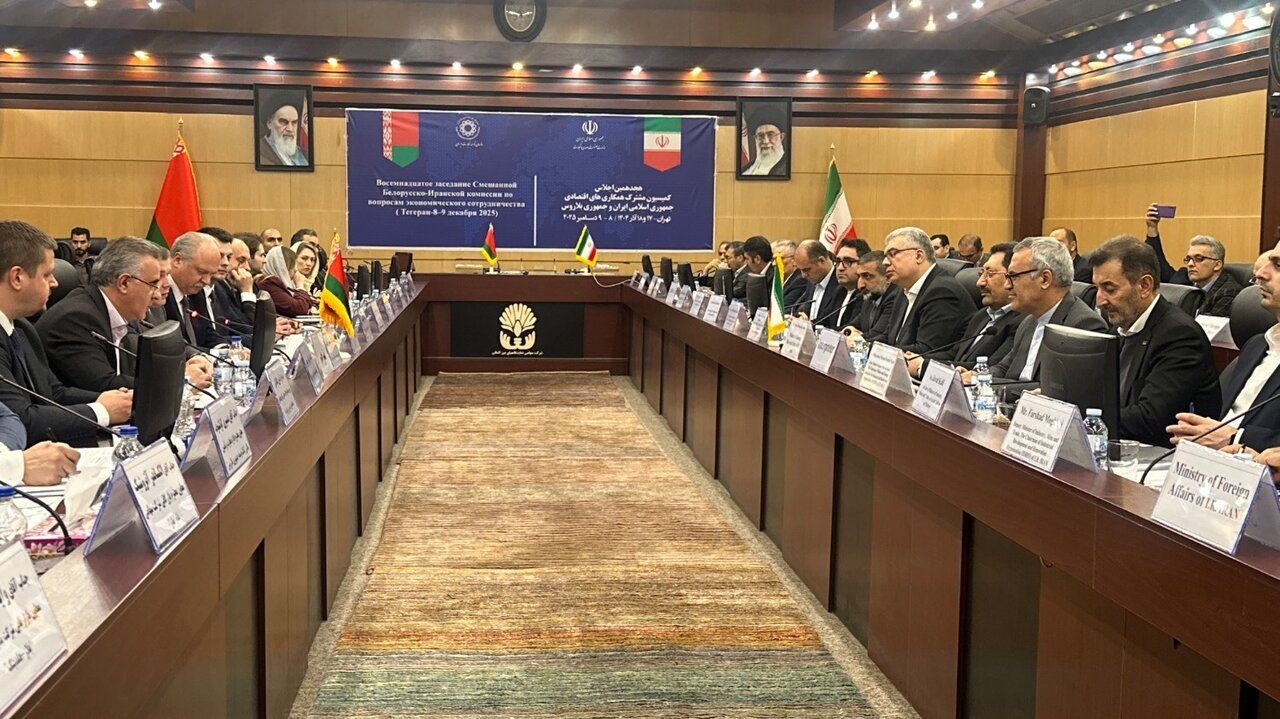 Officials from Iran and Belarus meet in Tehran during the 18th session of their Joint Economic Committee to discuss expanding trade and industrial cooperation. (undated)
