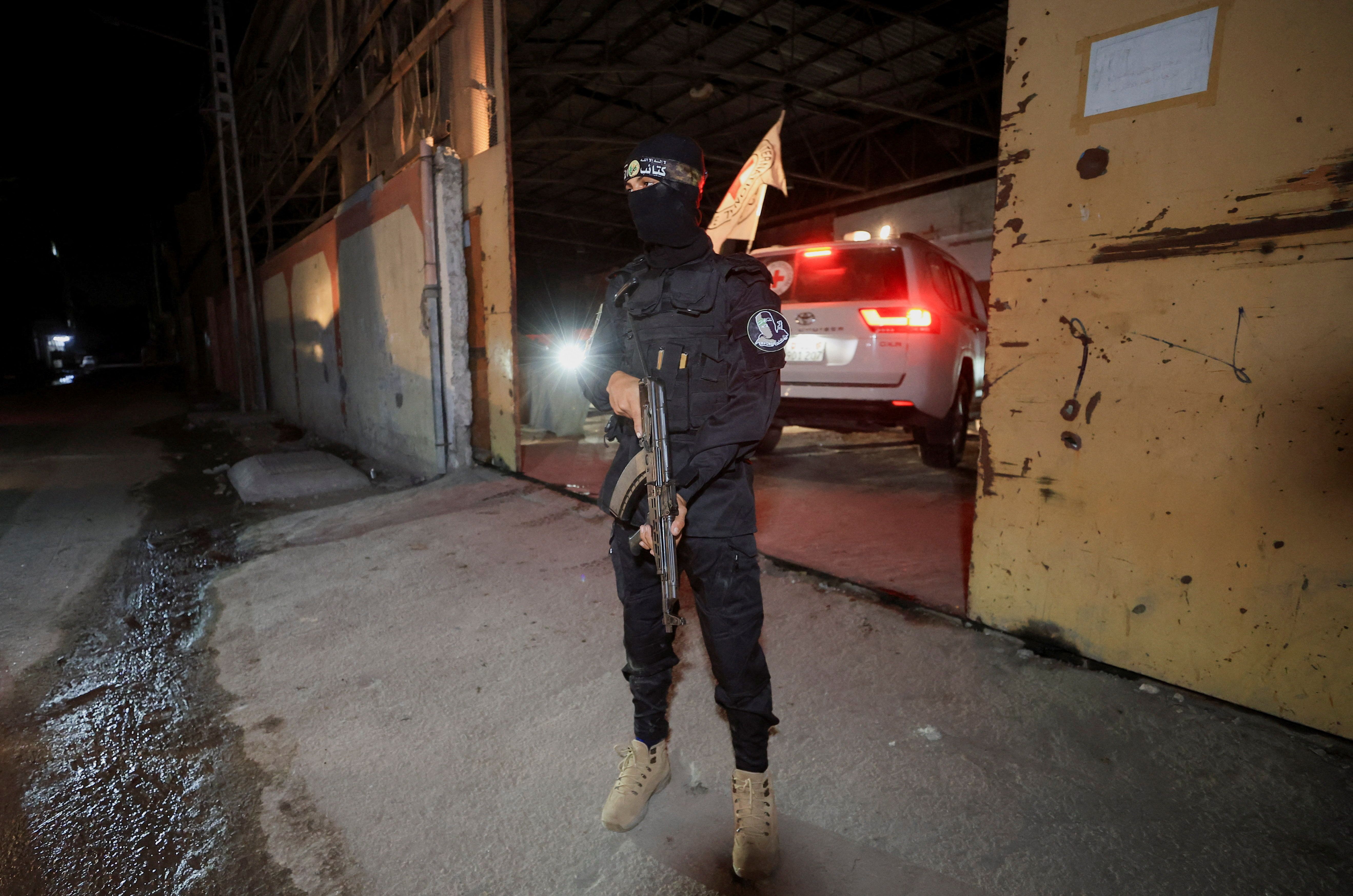 حماس جسد یک گروگان کشته‌شده دیگر را به اسرائیل تحویل داد