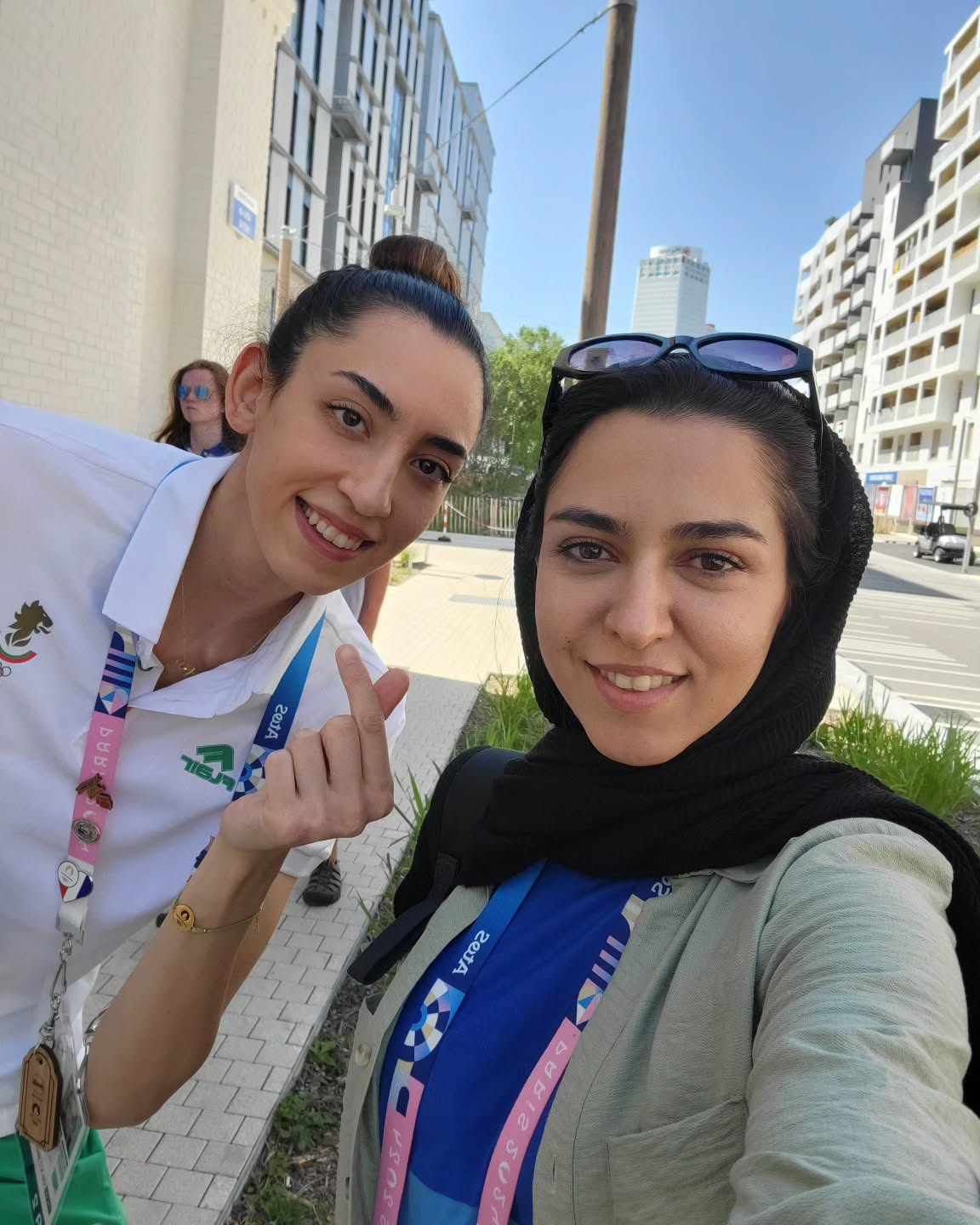 واکنش فرزانه فصیحی به مهاجرت الناز رکابی؛ نفر بعدی کیست؟