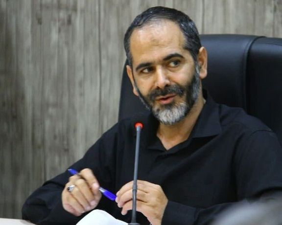 نماینده کرج: میخواهند جوانان را درگیر مسائل جنسی کنند که دنبال ساخت موشک نروند